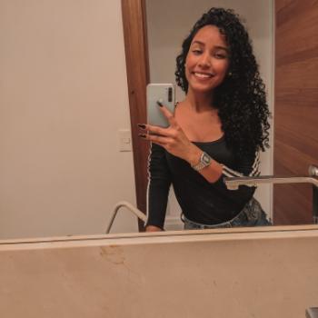 Babysitter Niterói: Vitória Melo