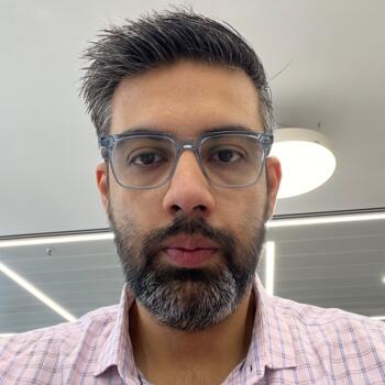 माता-पिता बम्बई: Gautam