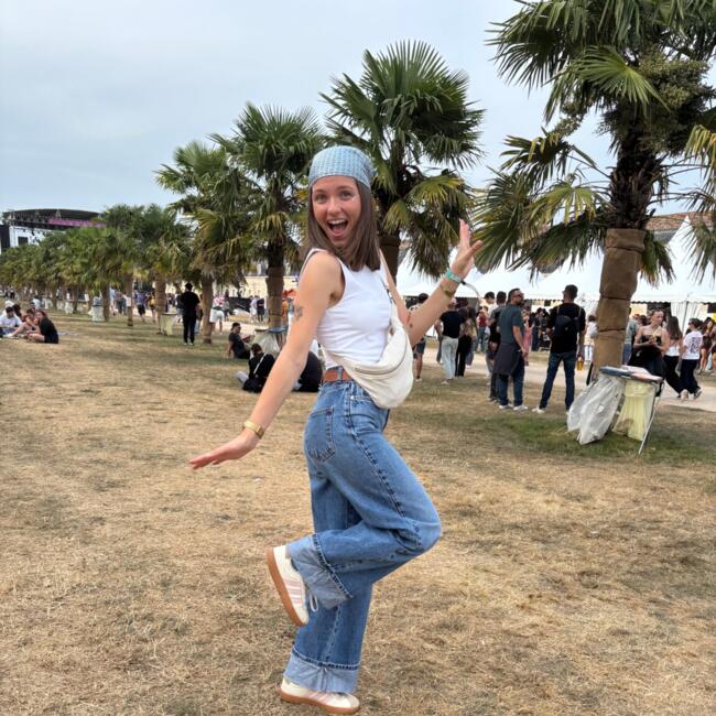 Babysitter in Bordeaux: Lucie