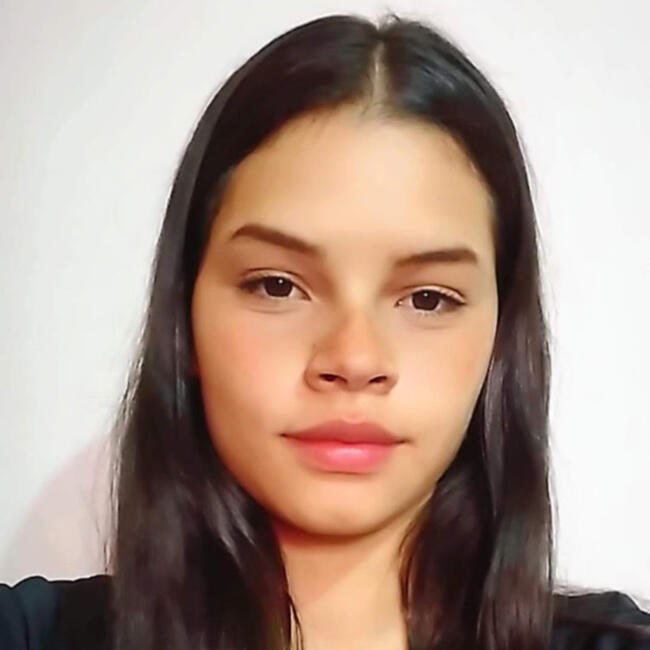 Babysitter in Itapetininga: Letícia