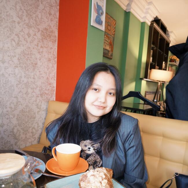 Babysitter in Seoul: Ademiay