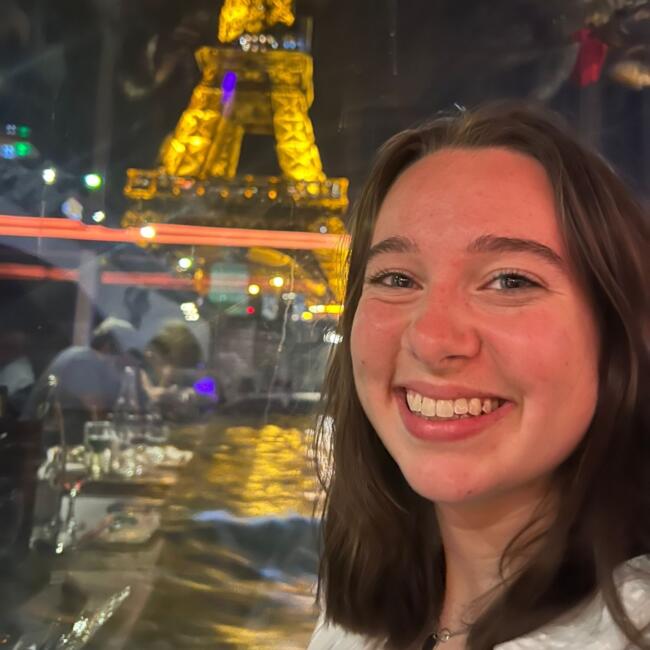 Babysitter in Saint-Philbert-de-Grand-Lieu: Blanche