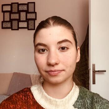 Babysitter in Pantin: Alexandra