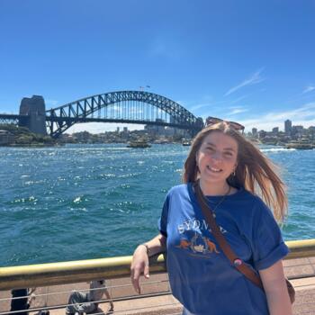 Babysitter Perth: Pauline