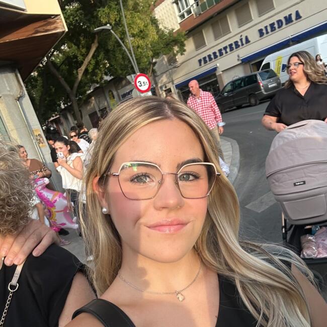 Canguro en Alcorcón: Marisol