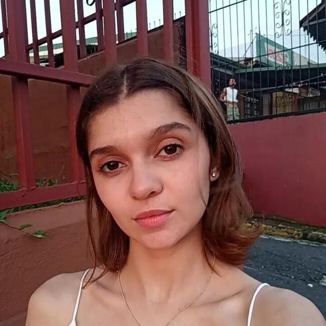 Niñera en Heredia: Lucia