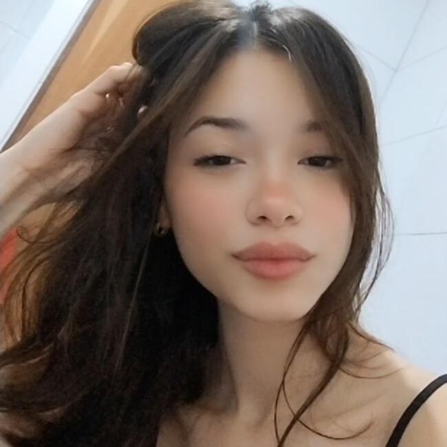 Babá em Maceió: Isabella