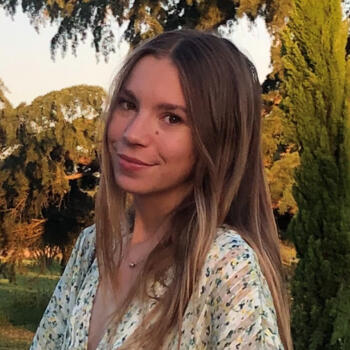 Baby-sitter in Bucarest: Alice