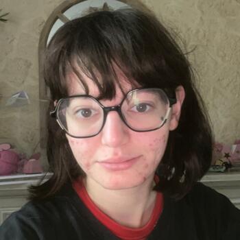 Babysitter in Beauvais: Océane