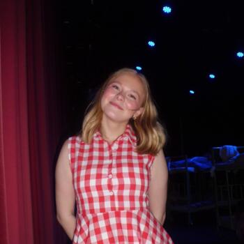 Babysitter in Oslo: Esther