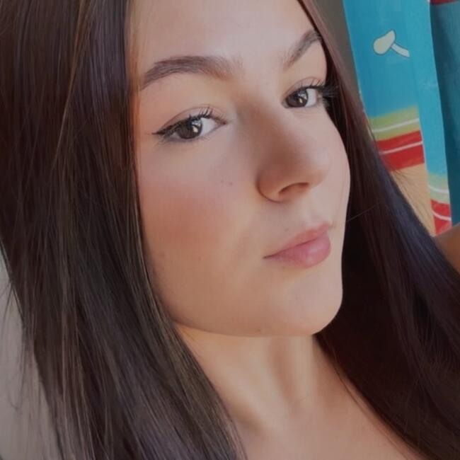 Babysitter in Pato Branco: Bruna