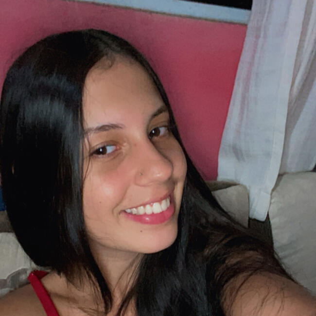 Babá em Caragua: Elisa