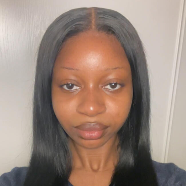 Babysitter in Montpellier: Ella