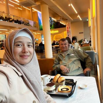 양산 베이비시터 일자리: 베이비시터 일자리 Gulshanoy