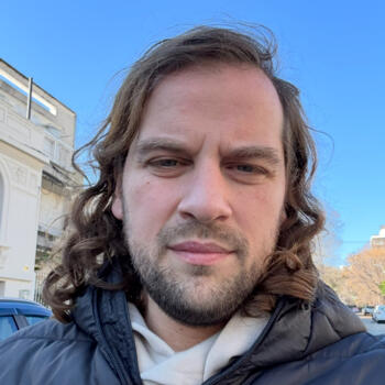 Babysitting job in Montevideo: babysitting job Agustin