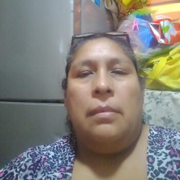 Babysitter in Florencia de Mora: Nancy