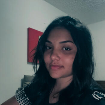 Babysitter Sete Lagoas: Julia