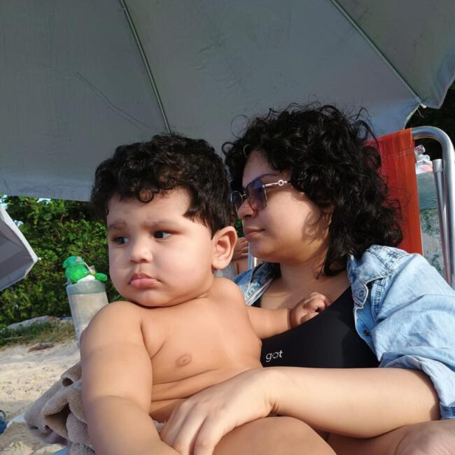 Emprego de babá em Florianópolis: Lidia