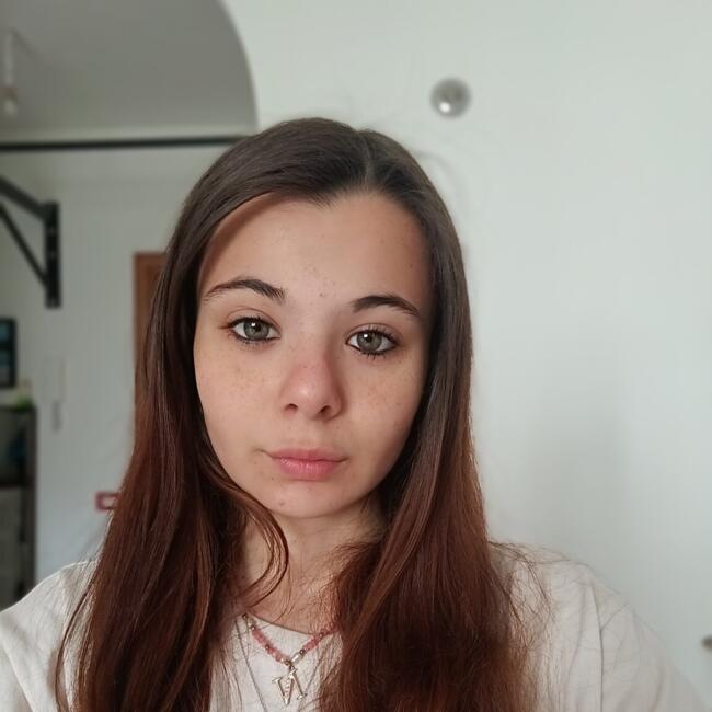 Babysitter in Cagliari: Sofia