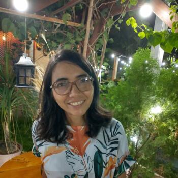 Babysitter Fortaleza: Maria Martins