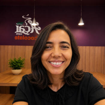 Babysitter Fortaleza: Maria Martins