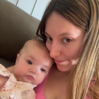 Babysitter in Central Coast: Elizabeth