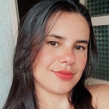 Babysitter in Caratinga: Camila