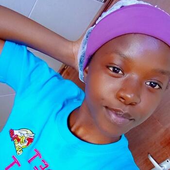 Babysitter in Nairobi: Ann