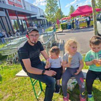 Job de garde d'enfants à Charmes-la-Grande: job de garde d'enfants Benoit