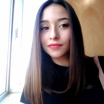 Babysitter Viana do Castelo: Mónica