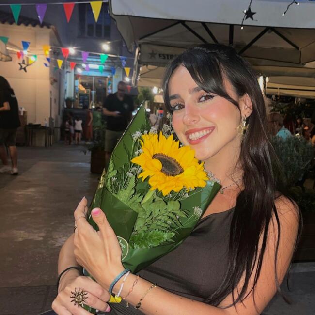 Canguro en Sant Joan Despí: Paula