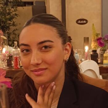 Babysitter in Sant'Ilario d'Enza: Ilaria