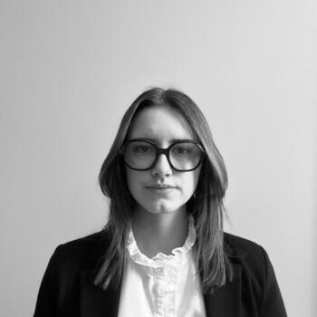Baby-sitter Sainte-Marie-la-Blanche: Célia