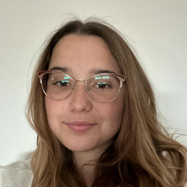 Babysitter in Alenquer: Sara