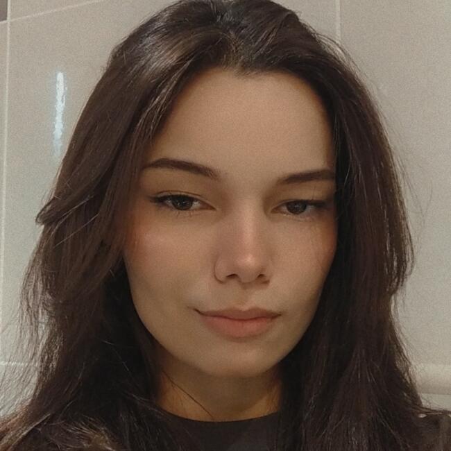 Babysitter in Gisors: Bruna