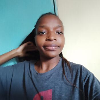 Babysitter in Mlolongo: Precious