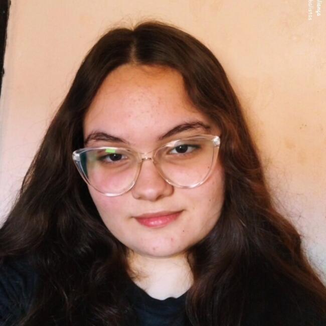 Babysitter in Mineiros do Tietê: Leticia de Oliveira