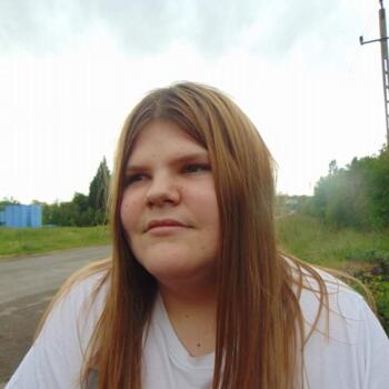 Bébiszitter Pécs területén: Dóra