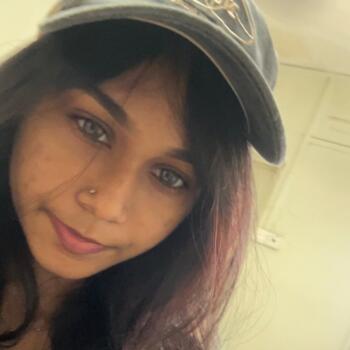Babysitter in Singapore Island: Bharisha