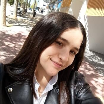Canguro en San Juan de Aznalfarache: María Victoria