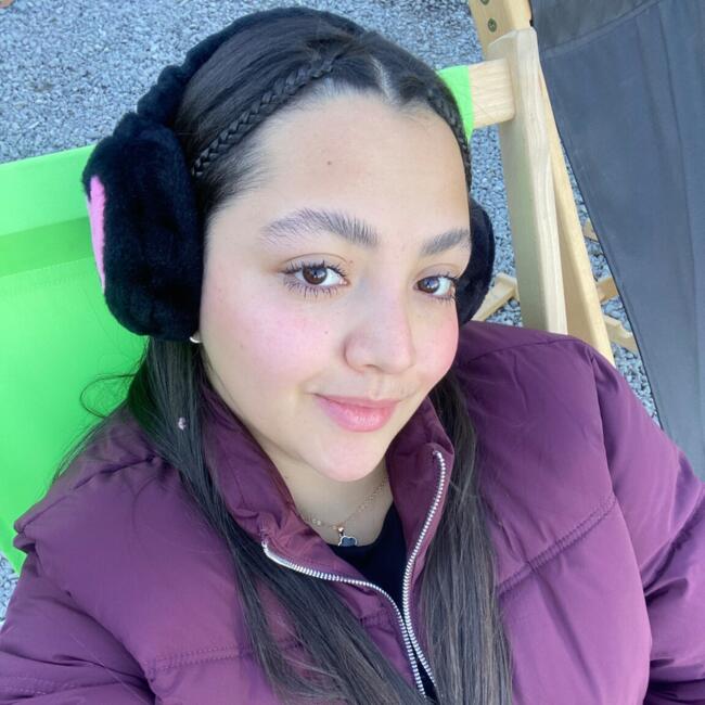 Niania w Dębica: Geyli