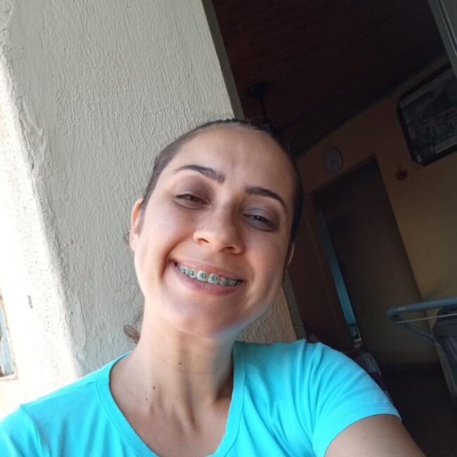 Babysitter in São José do Rio Preto: Priscila