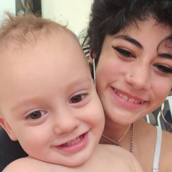 Babysitter in Brentwood (California): Dersis