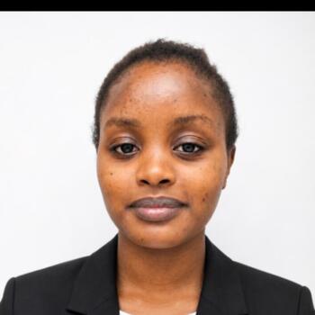Babysitter Nairobi: Gladys