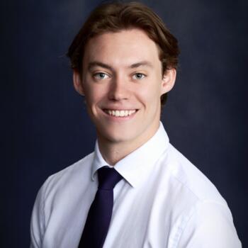 Babysitter in Luxembourg: Cameron