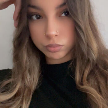 Babysitter in Nantes: Angelique