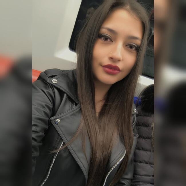 Canguro en Valencia: Jessica Carolina