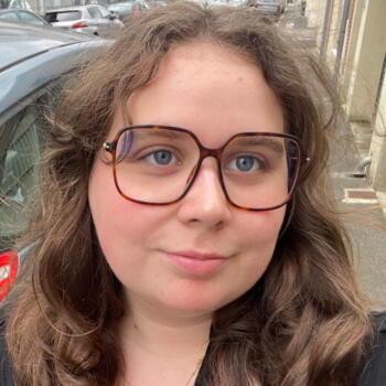 Babysitter in Tours: Camille