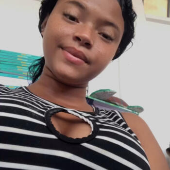 Babysitter in Belo Horizonte: Kalirian