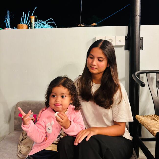 Babysitter di Lombok Island: Sophia